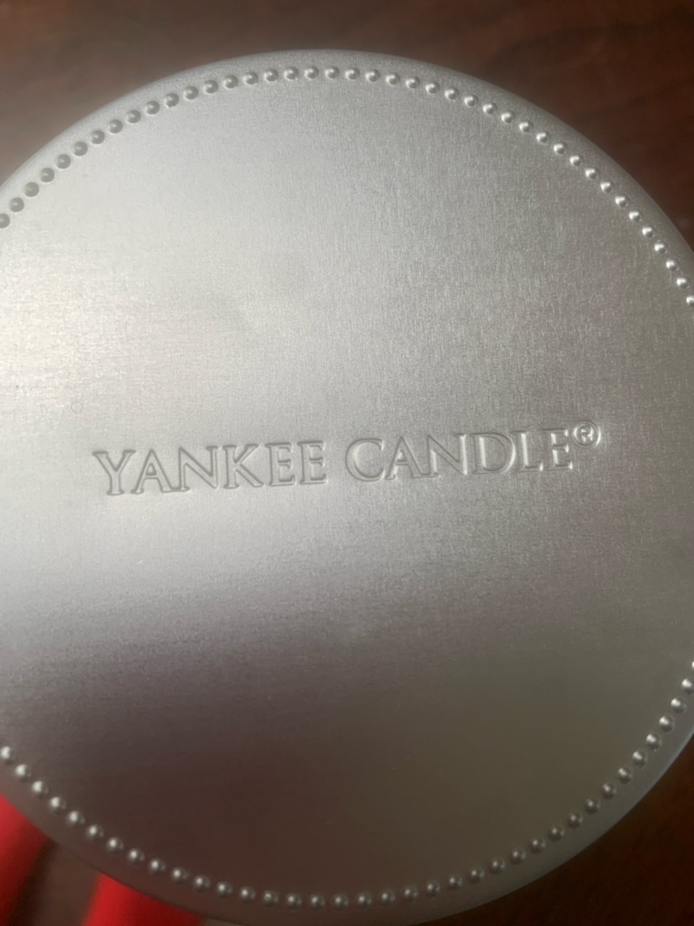 Yankee Candle Sun & Sand Beige Cream Jar Candle - Picture 4 of 4